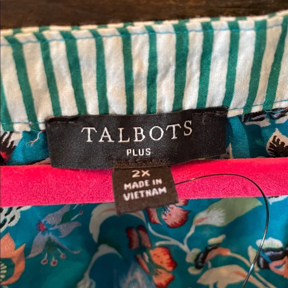 Talbots Band Collar Popover Top in Jacobean Floral print NWT - Picture 5 of 8